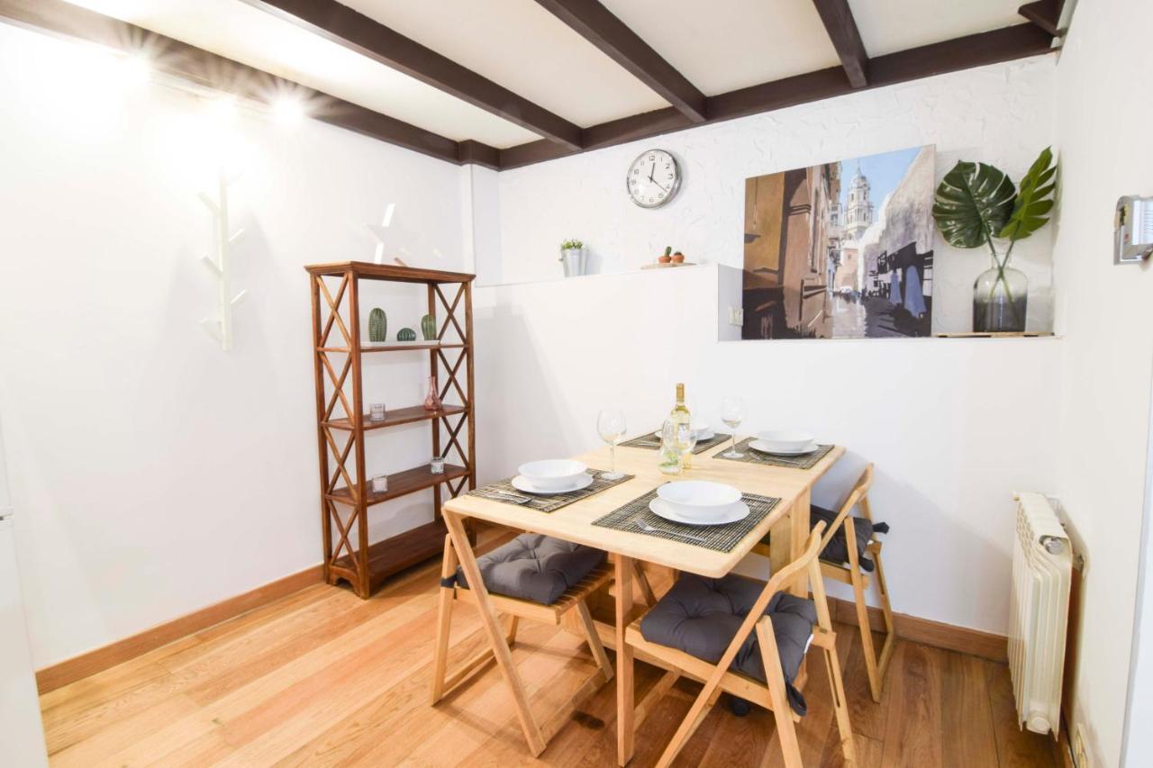P&P Apartmens Alamos Málaga Oda fotoğraf